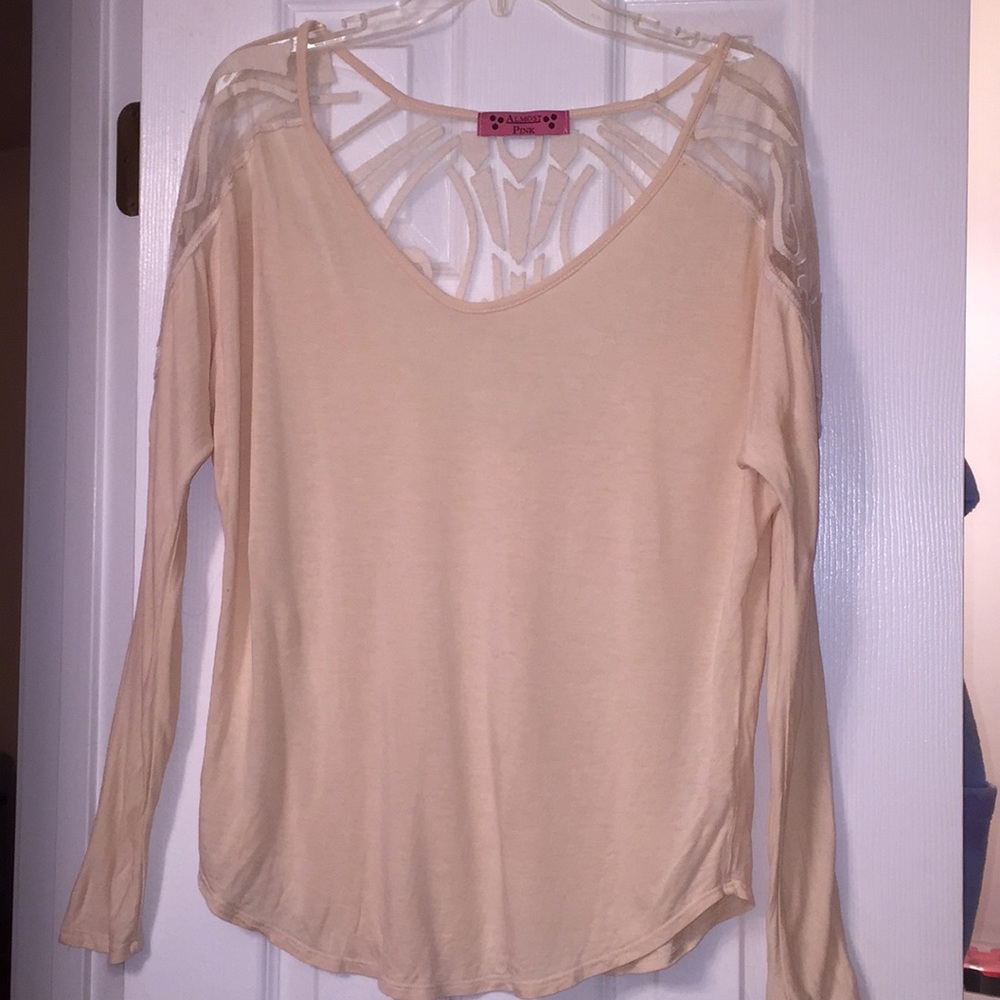 Ladies Top
